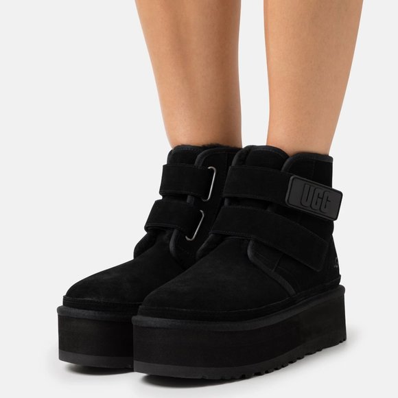 🎁 UGG Women's Neumel Platform Boot